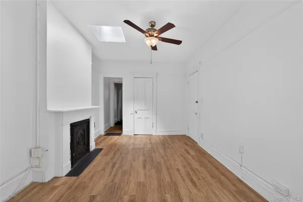 $3,200 | 330 Lafayette Avenue, Unit 3 | Clinton Hill