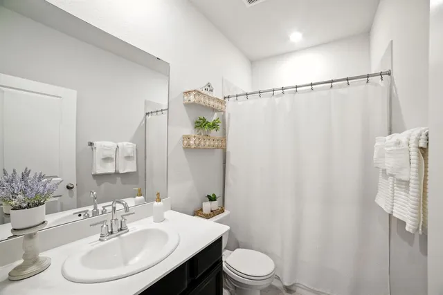 $1,950 | 324 Mountain Valley Street, Georgetown, TX 78628