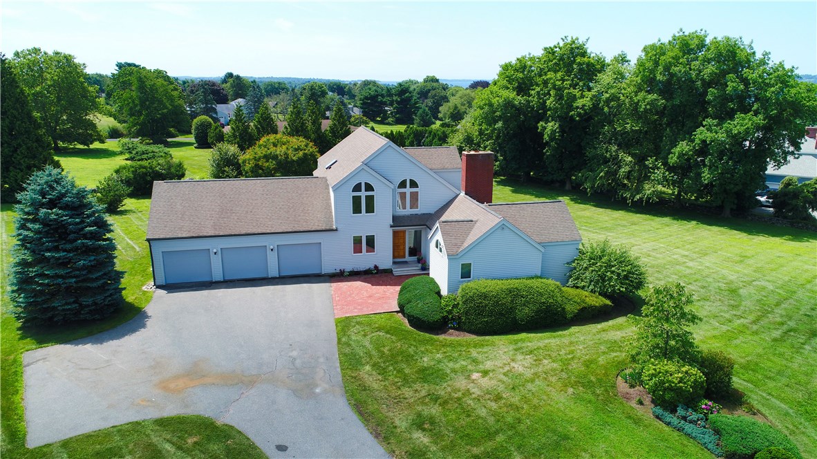 67 Riverscape Lane Tiverton, RI 02878 - Photo 3 of 23 Gallery Image 3