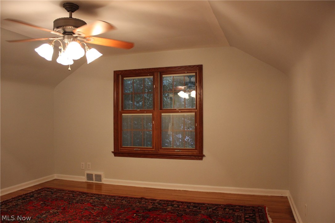 2536 Ashurst Road University Heights, OH 44118 - Photo 18 of 22