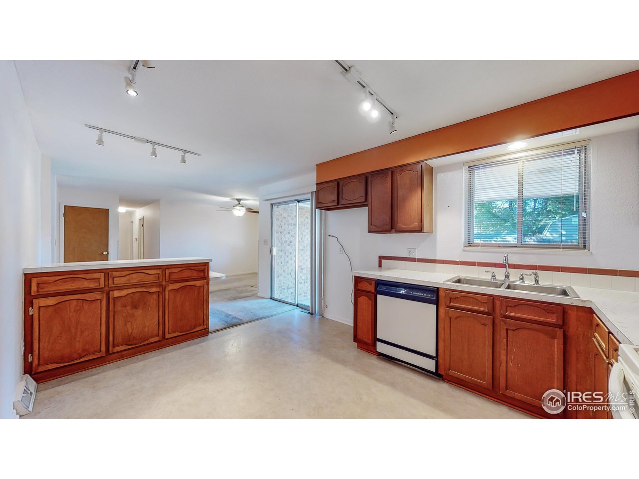 3253 Pierson Street Wheat Ridge, CO 80033 - Photo 6 of 24 Gallery Image 6