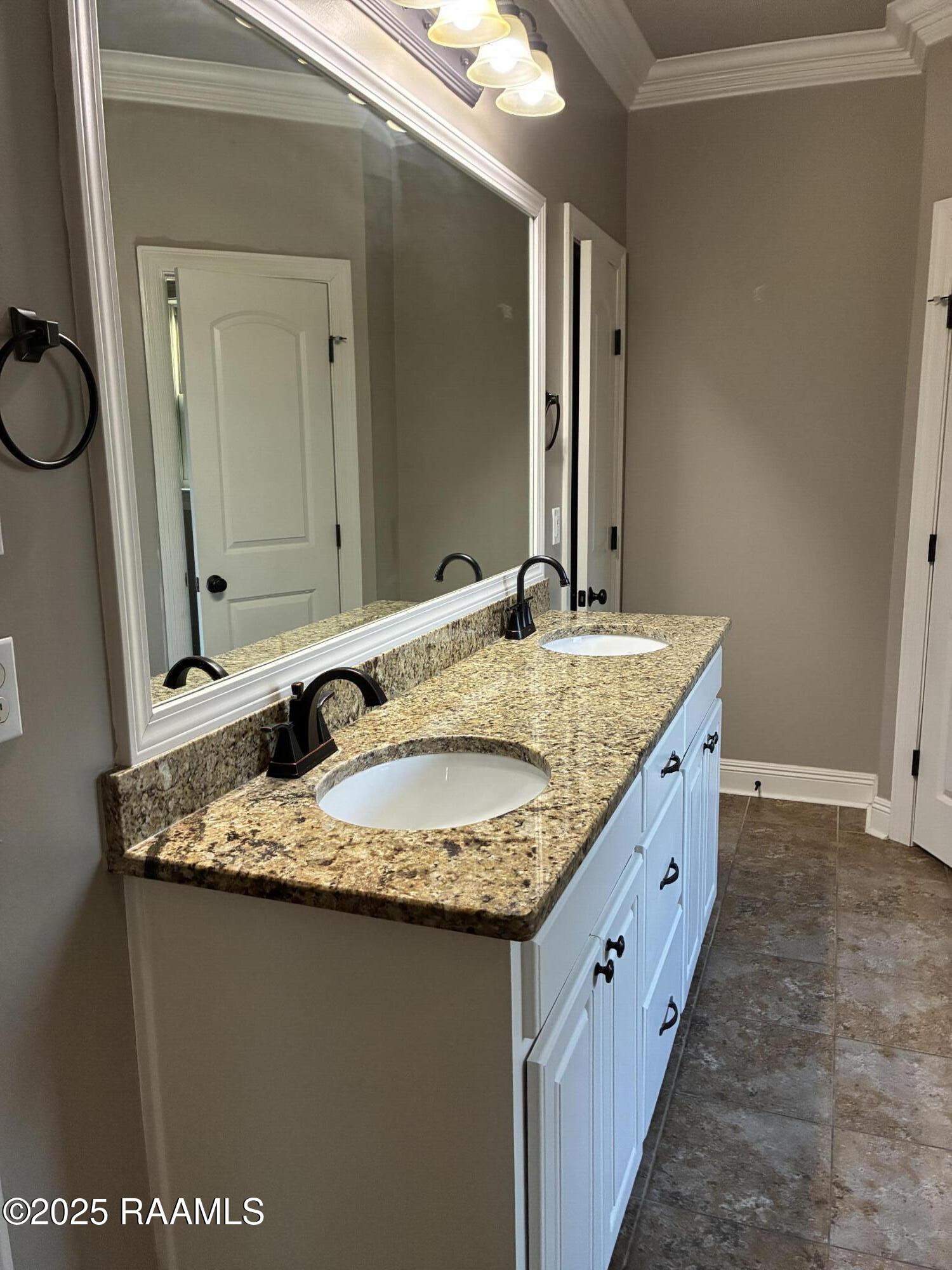 213 Woodhaven Road Youngsville, LA 70592 - Photo 7 of 16 IMG_1209