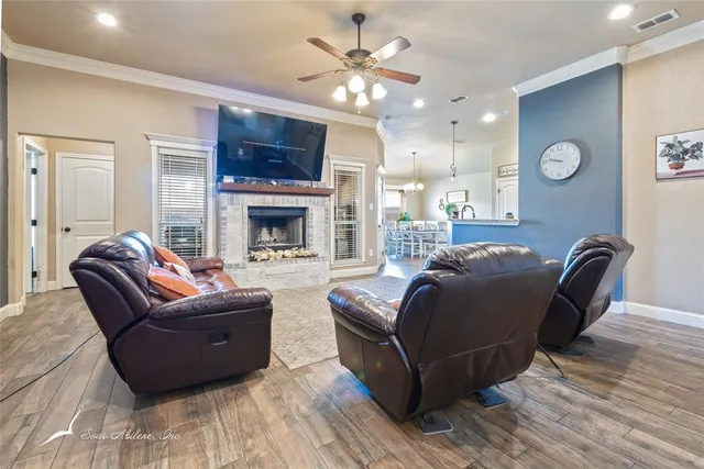 $339,900 | 7149 McLeod Drive, Abilene, TX 79602