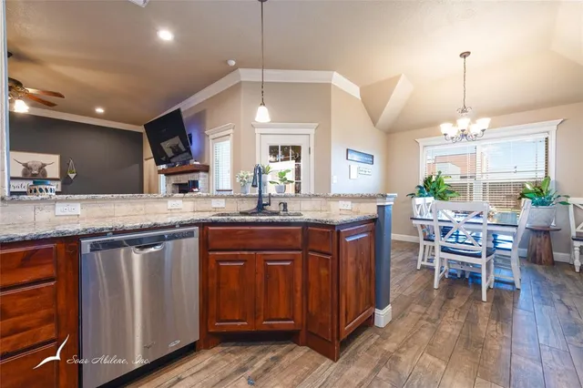 $339,900 | 7149 McLeod Drive, Abilene, TX 79602