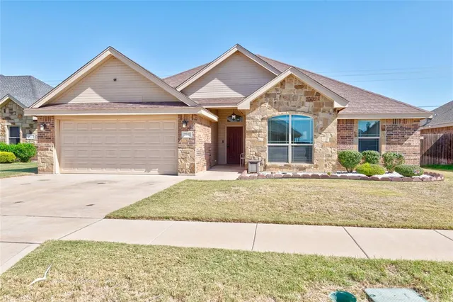 $339,900 | 7149 McLeod Drive, Abilene, TX 79602