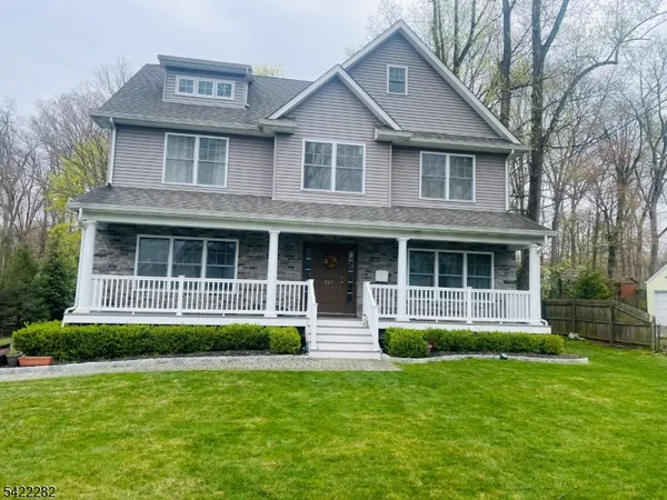 $8,995 | 227 East McClellan Avenue, Livingston, NJ 07039
