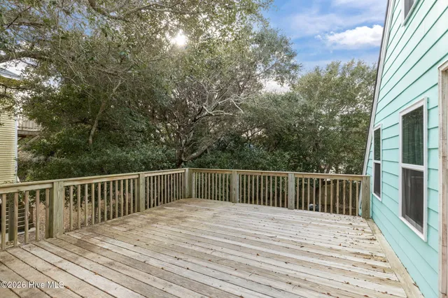 $650,000 | 5713 Emerald Drive, Emerald Isle, NC 28594