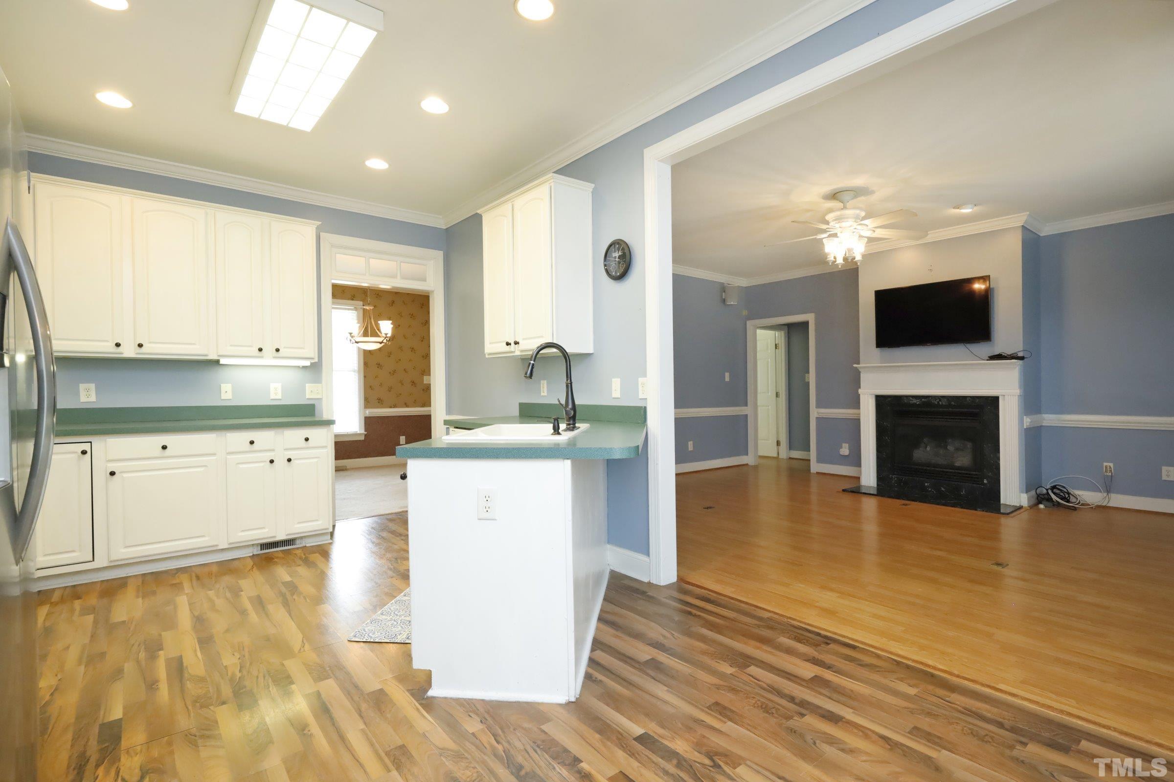 1012 Transom Court Raleigh, NC 27603 - Photo 14 of 45 Gallery Image 14