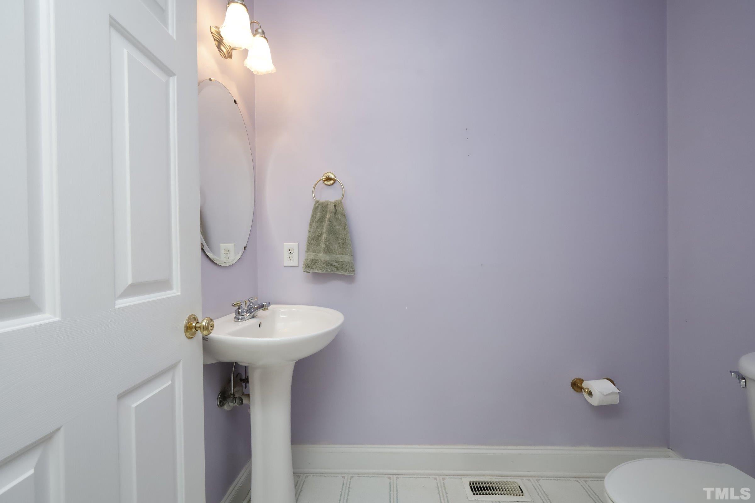 1012 Transom Court Raleigh, NC 27603 - Photo 28 of 45 Gallery Image 28