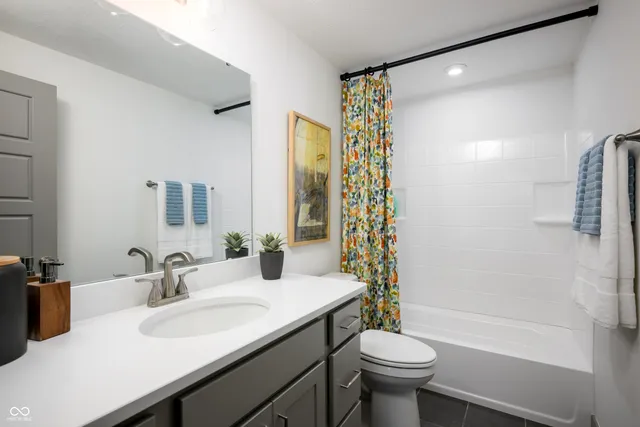 $674,999 | 14350 Hidden Lakes Drive, Noblesville, IN 46060