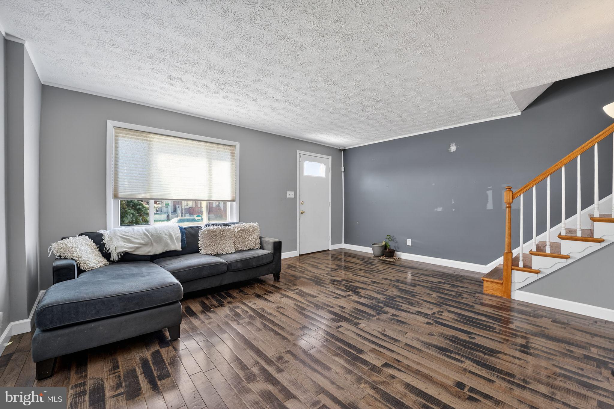 237 Riverthorn Road Baltimore, MD 21220 - Photo 3 of 15