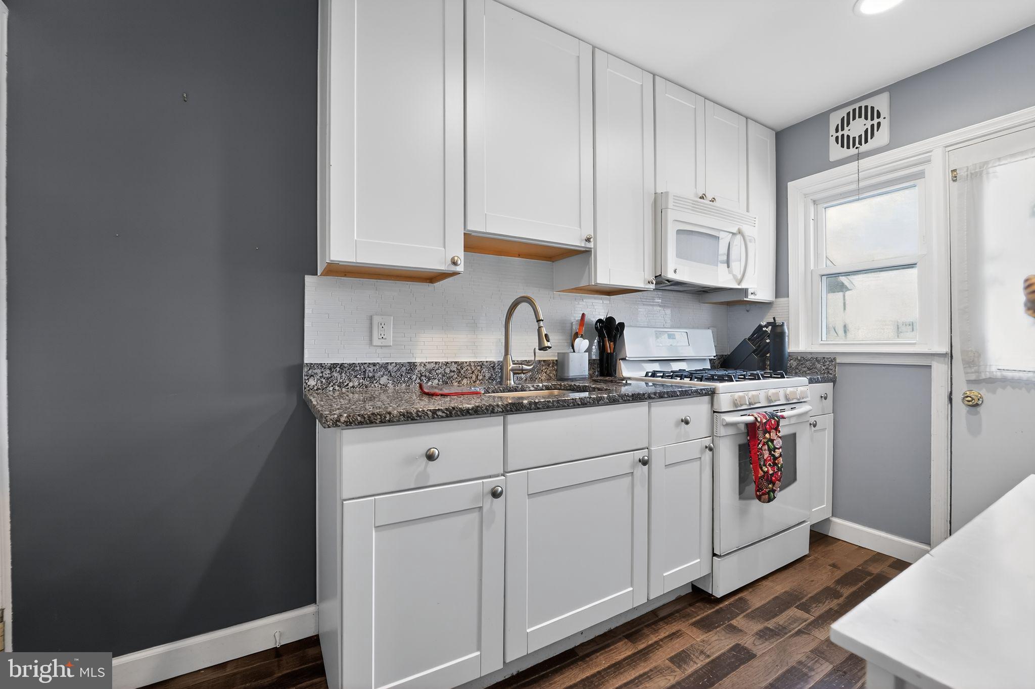237 Riverthorn Road Baltimore, MD 21220 - Photo 5 of 15