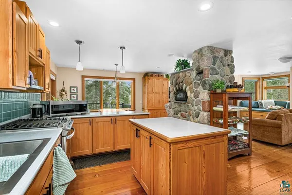 $599,900 | 1504 Homestead Drive, Duluth, MN 55804