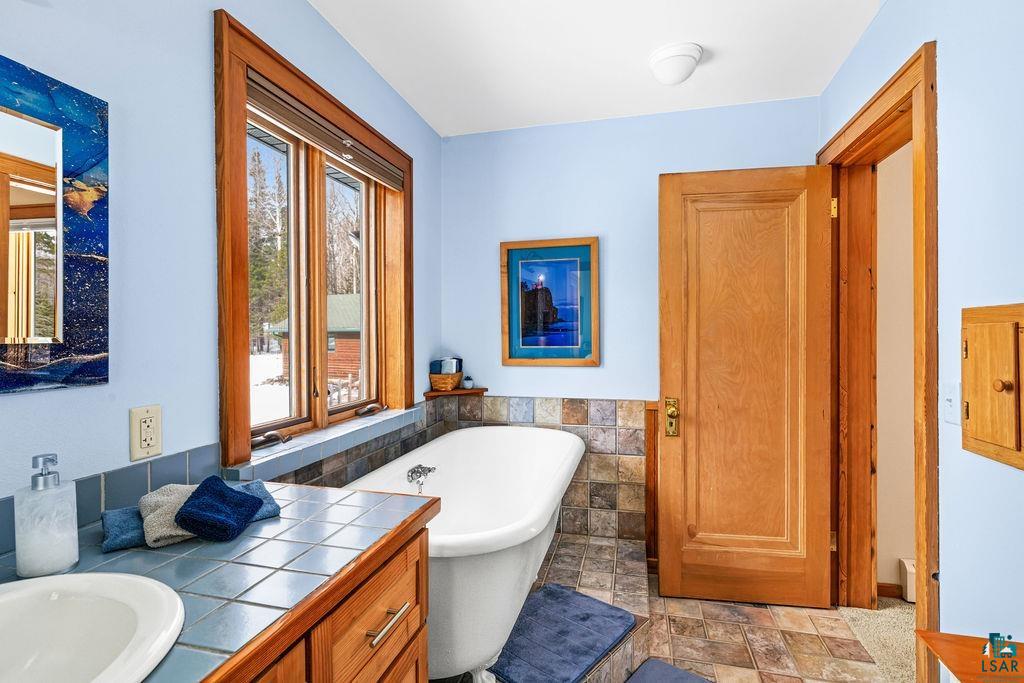 1504 Homestead Drive Duluth, MN 55804 - Photo 38 of 65