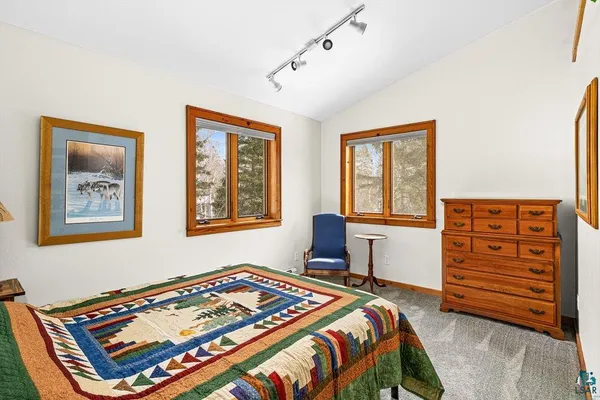 $599,900 | 1504 Homestead Drive, Duluth, MN 55804