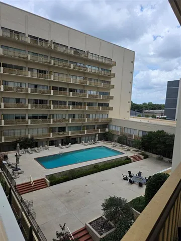 $2,950 | 6211 West Northwest Highway, Unit 400, Dallas, TX 75225