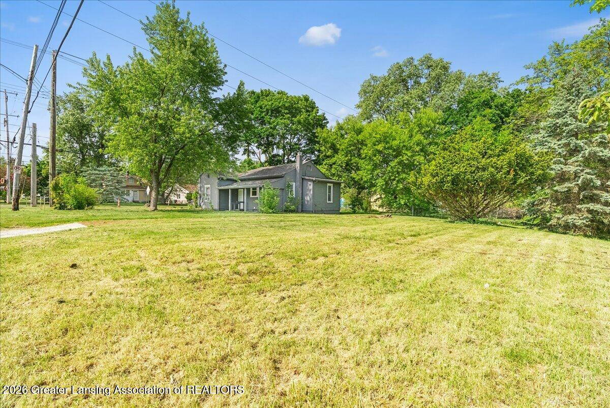 2000 West Jolly Road Lansing, MI 48910 - Photo 23 of 31 24-Media Jett - 26
