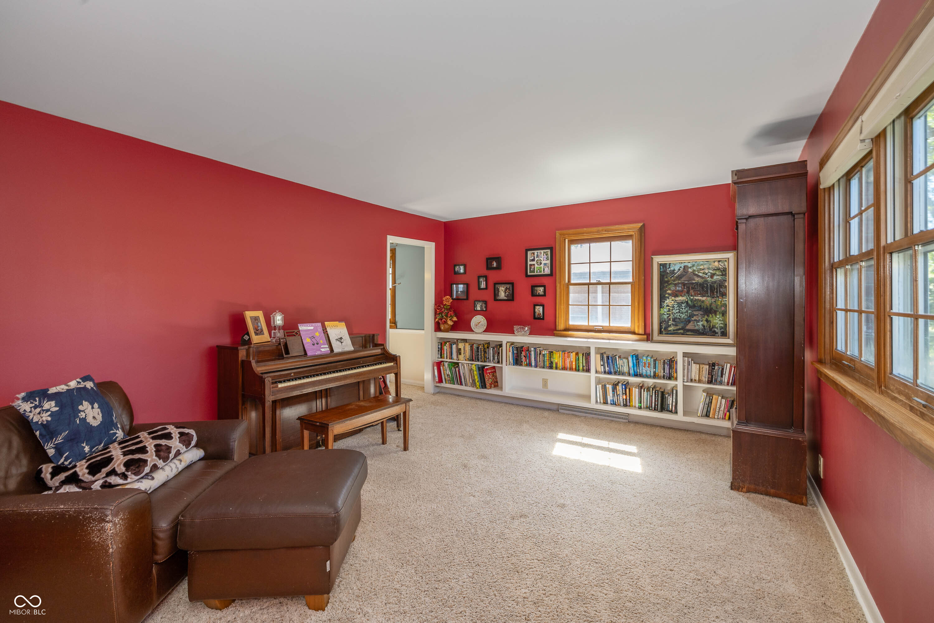 6407 Bramshaw Road Indianapolis, IN 46220 - Photo 3 of 36
