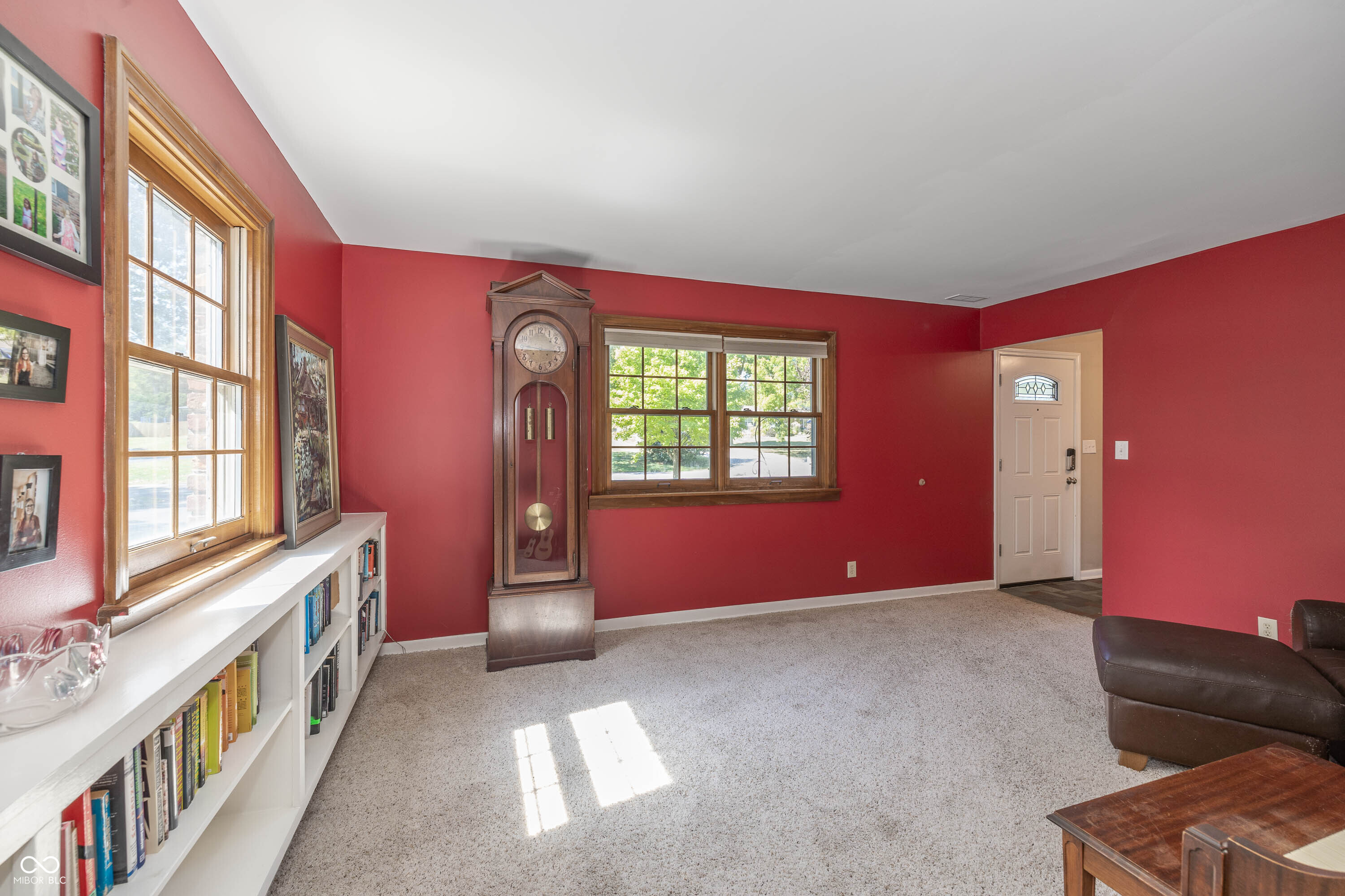 6407 Bramshaw Road Indianapolis, IN 46220 - Photo 4 of 36