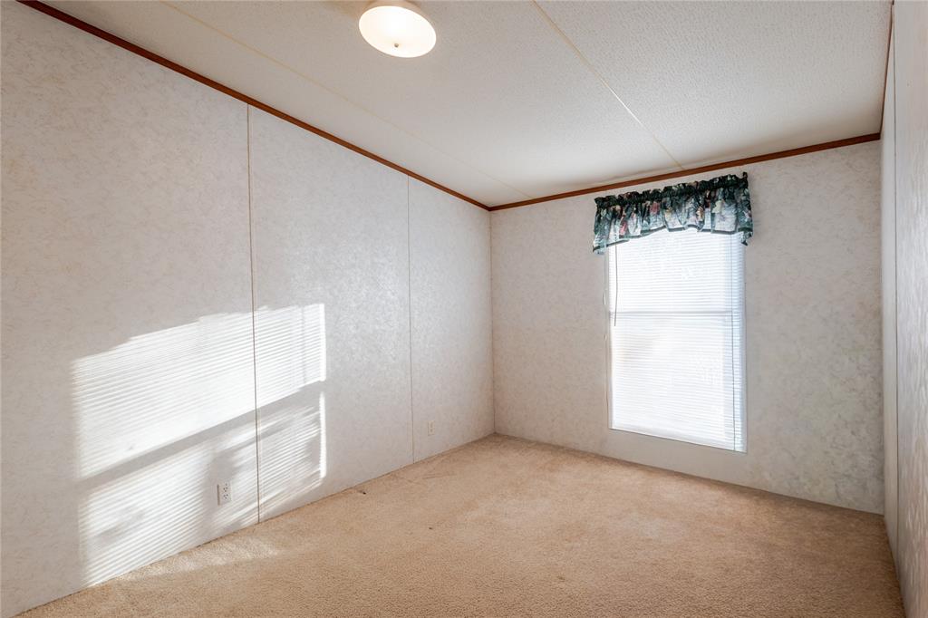 3233 Deer Path Lane Weatherford, TX 76085 - Photo 29 of 40