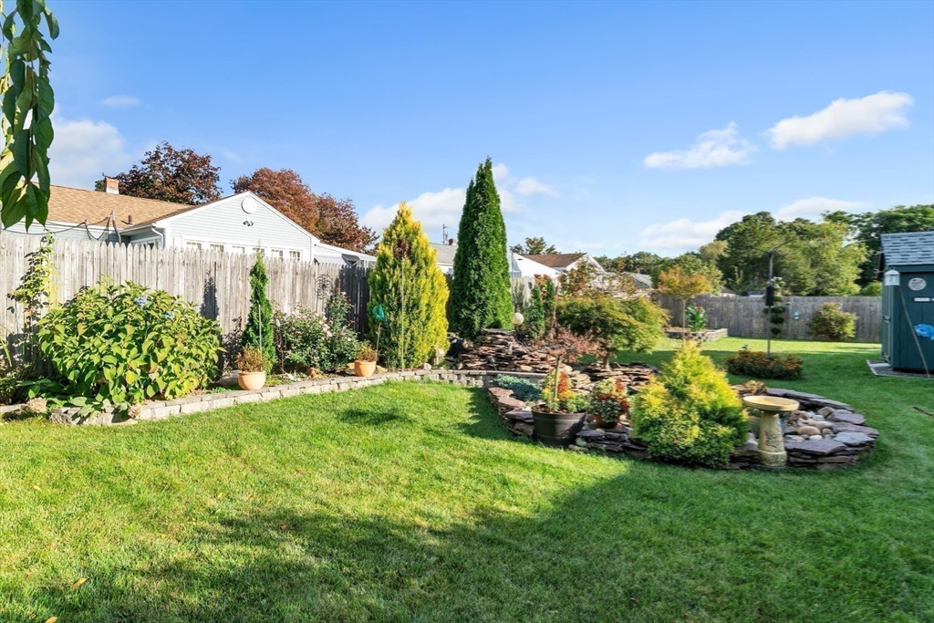 95 Bardon Street Chicopee, MA 01020 - Photo 39 of 41