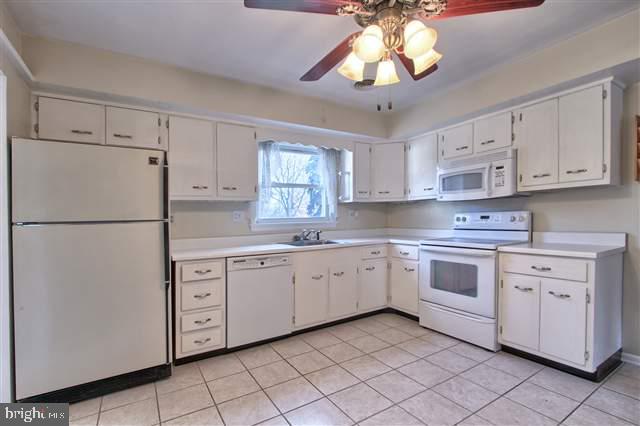 441 Parkside Road Camp Hill, PA 17011 - Photo 5 of 20 Gallery Image 5