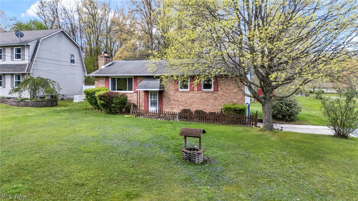 3446 Niles Carver Road Mineral Ridge, OH 44440 - Photo 2 of 49
