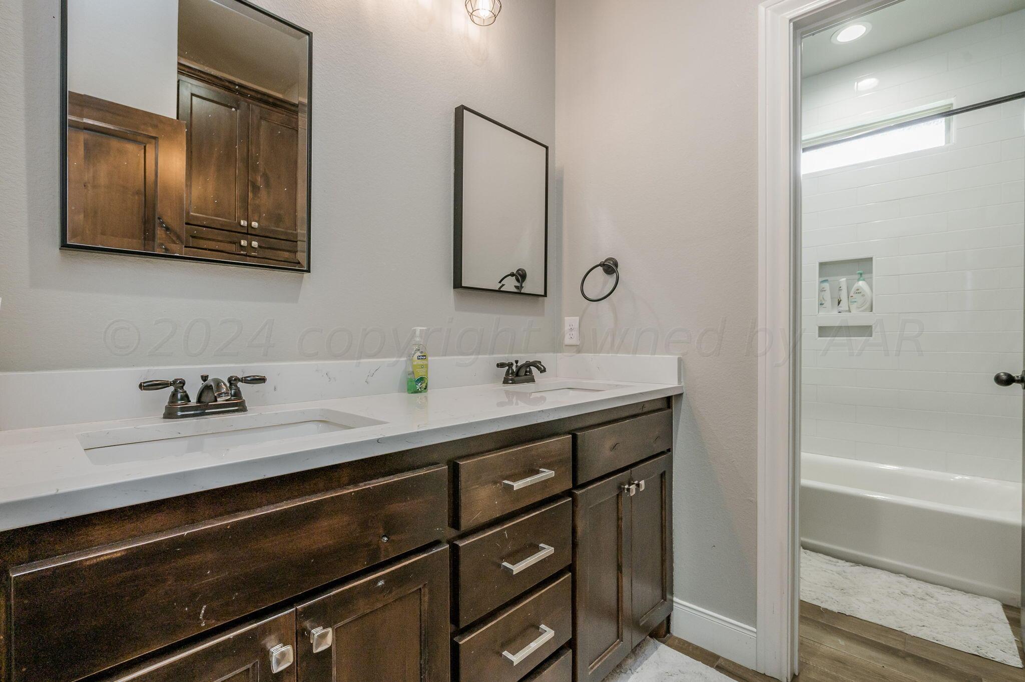 800 Snow Quail Road Canyon, TX 79015 - Photo 22 of 35 Hall Bathroom