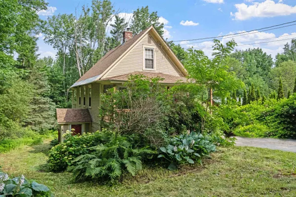 $274,000 | 206 Lewis Hill Road, Bethlehem, NH 03574