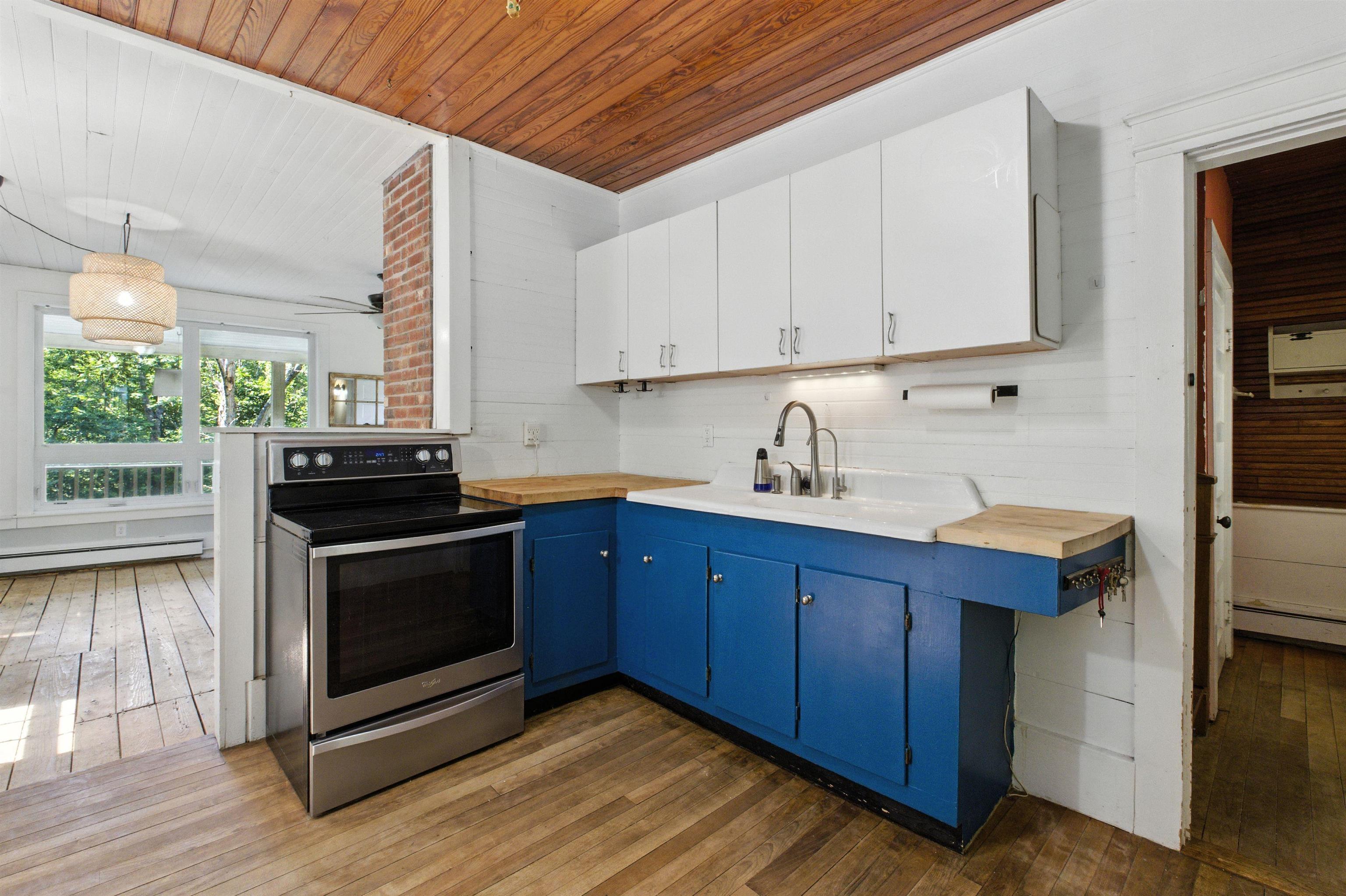 206 Lewis Hill Road Bethlehem, NH 03574 - Photo 12 of 59