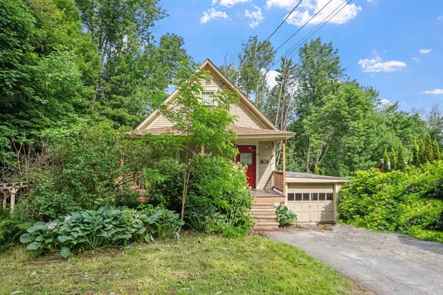 $274,000 | 206 Lewis Hill Road, Bethlehem, NH 03574