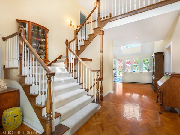a view of entryway and hall