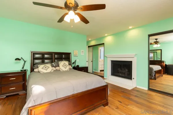 $1,800,000 | 449 G, Coronado, CA 92118