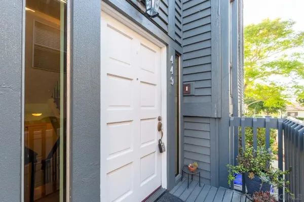 $1,800,000 | 449 G, Coronado, CA 92118