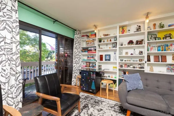 $1,800,000 | 449 G, Coronado, CA 92118