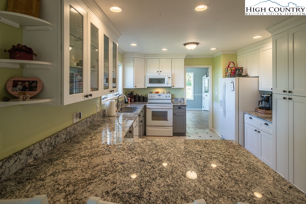 218 Heather Street Boone, NC 28607 - Photo 16 of 48 Gallery Image 16
