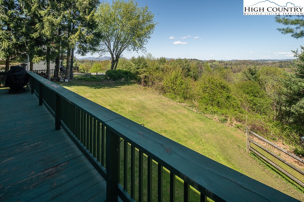 218 Heather Street Boone, NC 28607 - Photo 28 of 48 Gallery Image 28