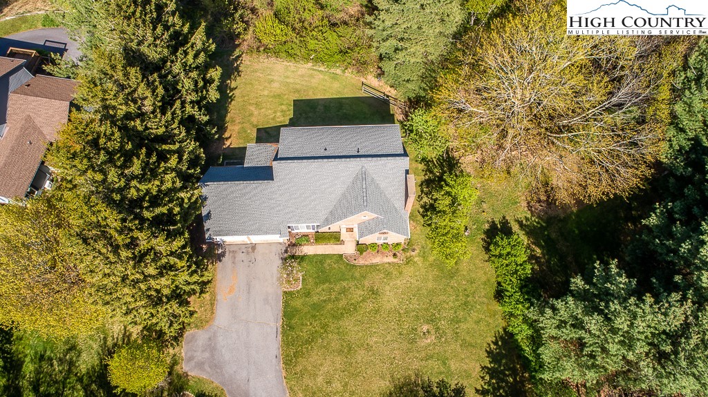 218 Heather Street Boone, NC 28607 - Photo 44 of 48 Gallery Image 44