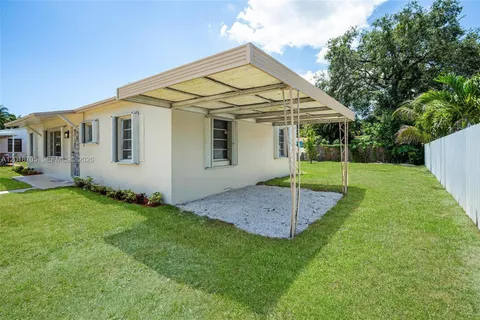 $525,000 | 2760 Northwest 164th Terrace, Miami Gardens, FL 33054