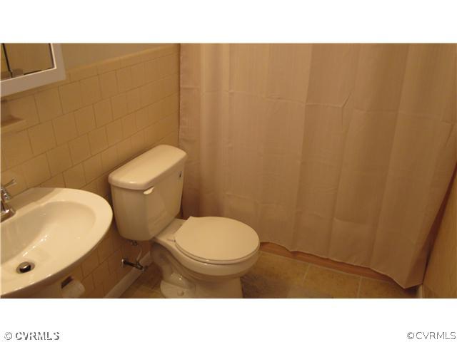 6923 Shawnee Road Richmond, VA 23225 - Photo 6 of 12 Master Bath - NEW TILE FLOOR, PEDISTAL SINK, TOILE