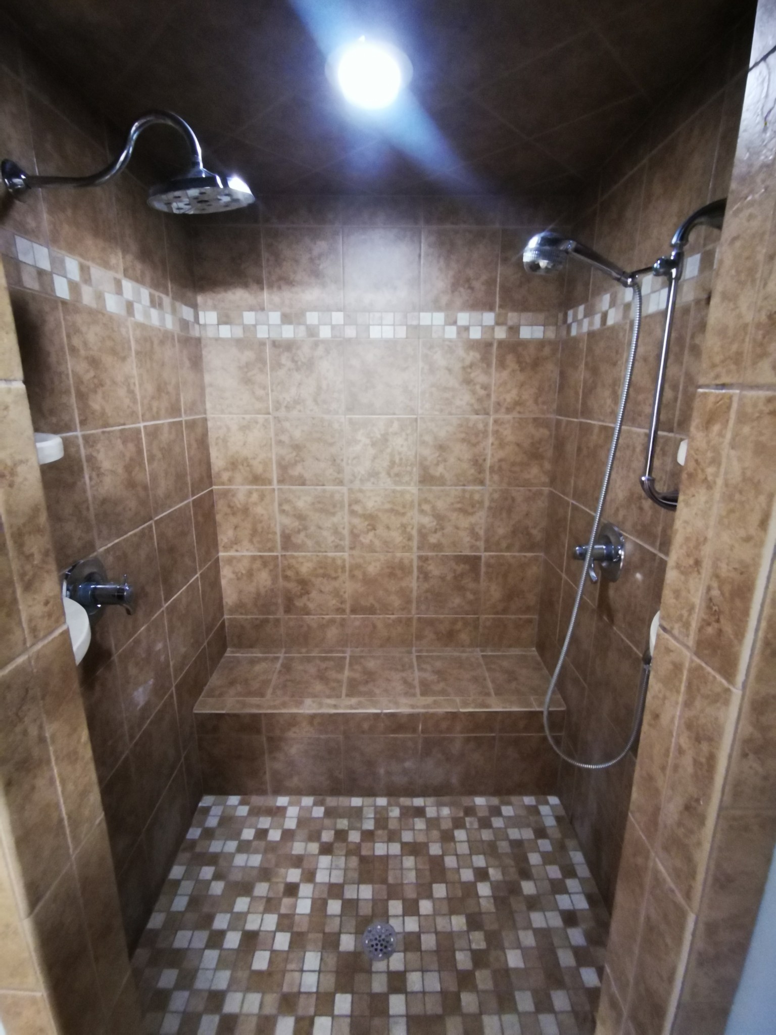 2466 Hinton Road Clarksville, TN 37043 - Photo 15 of 27 Gallery Image 15