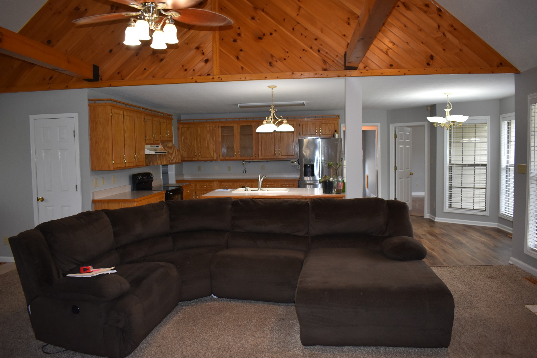 2466 Hinton Road Clarksville, TN 37043 - Photo 4 of 27 Gallery Image 4
