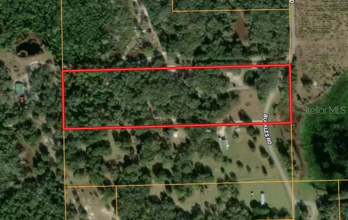 1142 Buckles Road Pierson, FL 32180 - Photo 34 of 34 a view of a tennis court