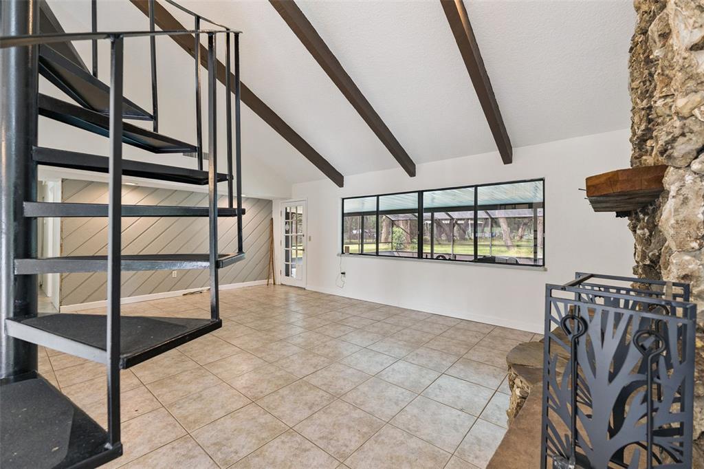 1142 Buckles Road Pierson, FL 32180 - Photo 6 of 34 a view of entryway