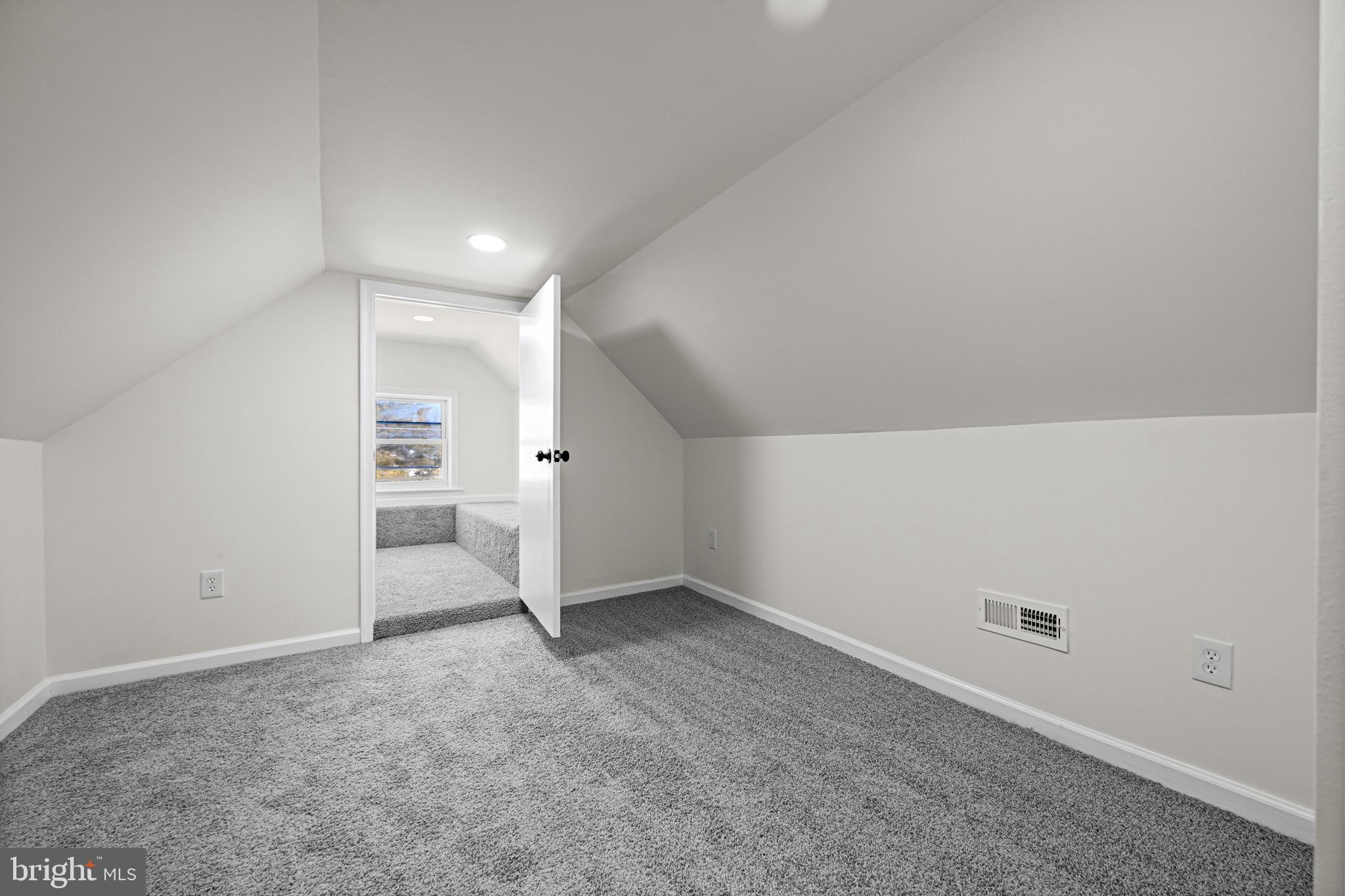 3718 4th Avenue Edgewater, MD 21037 - Photo 23 of 34 an empty room with a empty space