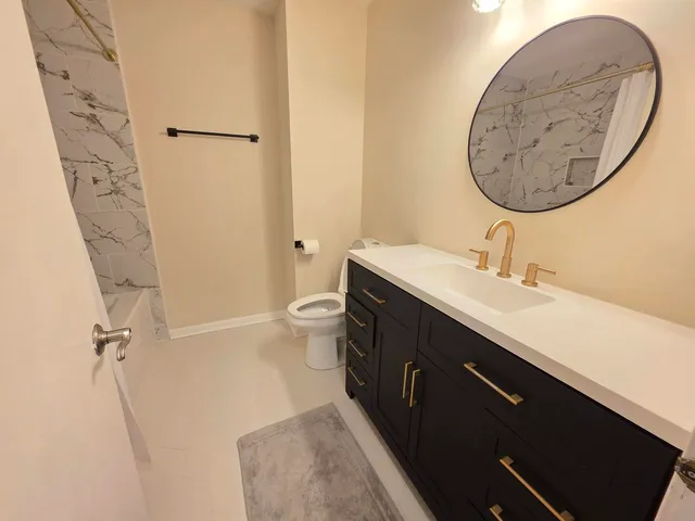 $2,100 | 482 Betsy Ross Court, Unit 482, Aurora, IL 60504