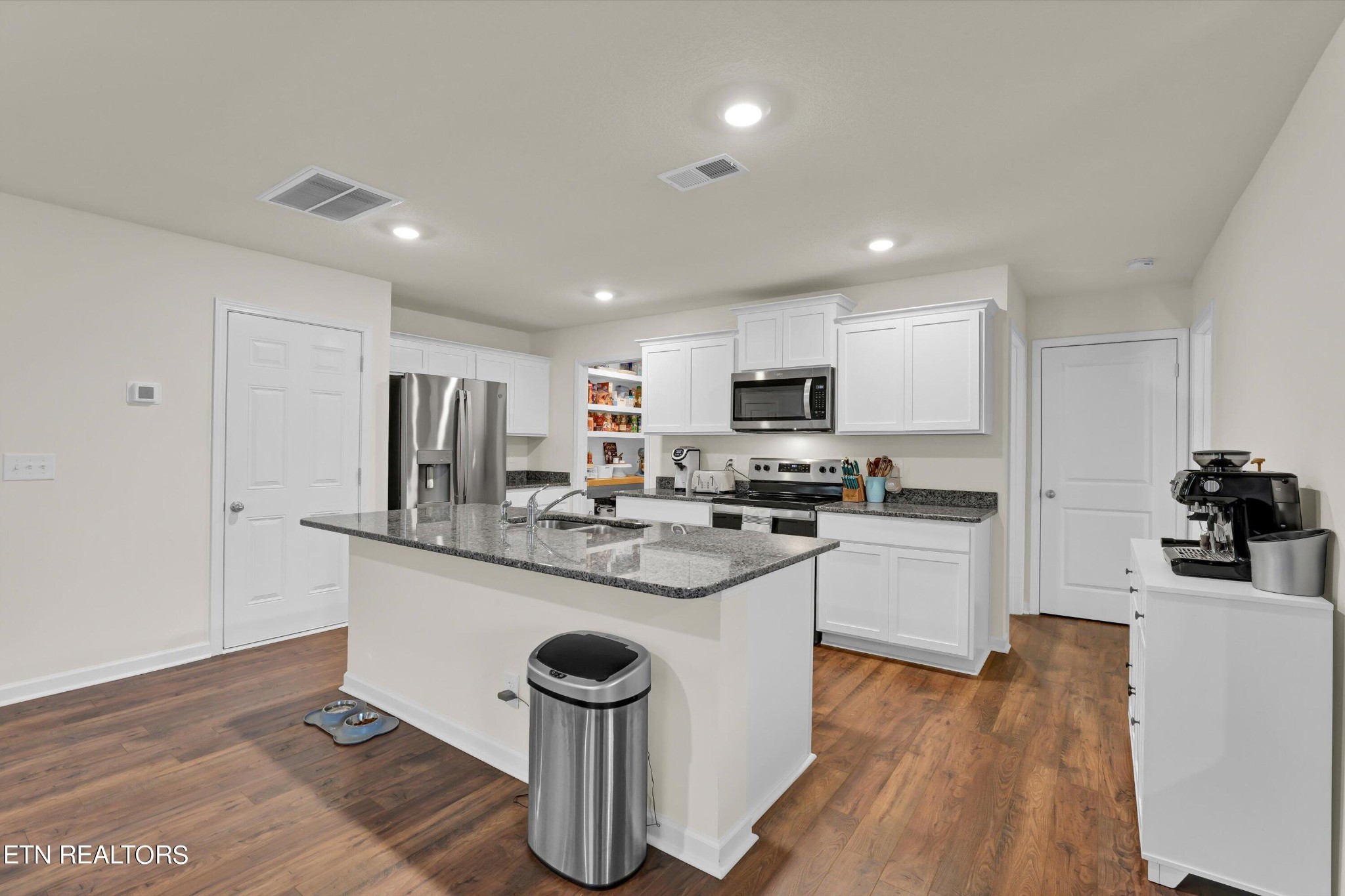 2324 Beacon Road Talbott, TN 37877 - Photo 8 of 31 Gallery Image 8