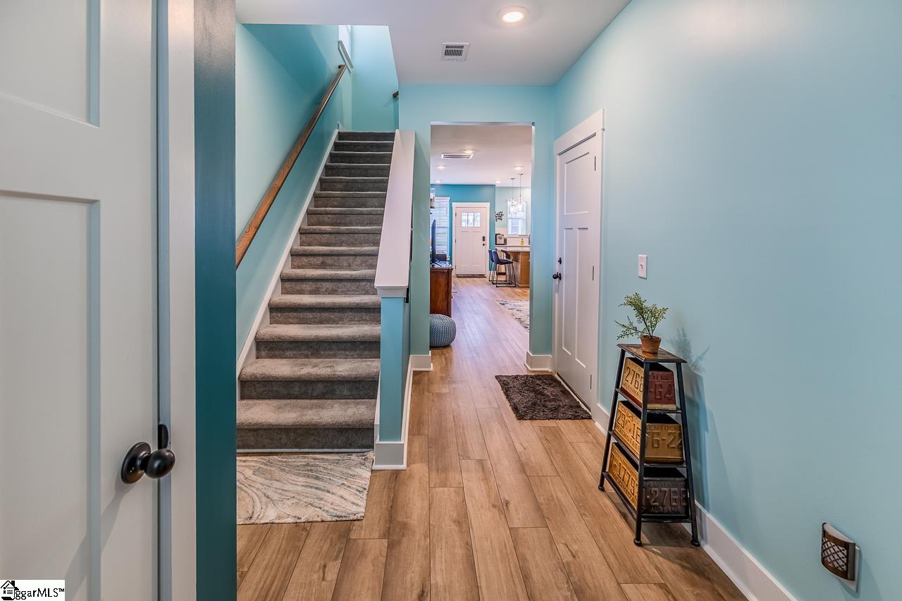 468 Mill Park Way Spartanburg, SC 29307 - Photo 3 of 29