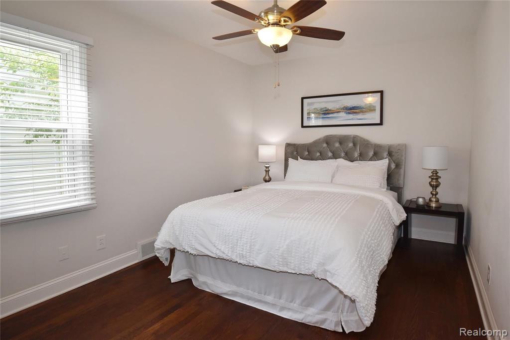 789 Ruffner Avenue Birmingham, MI 48009 - Photo 17 of 39