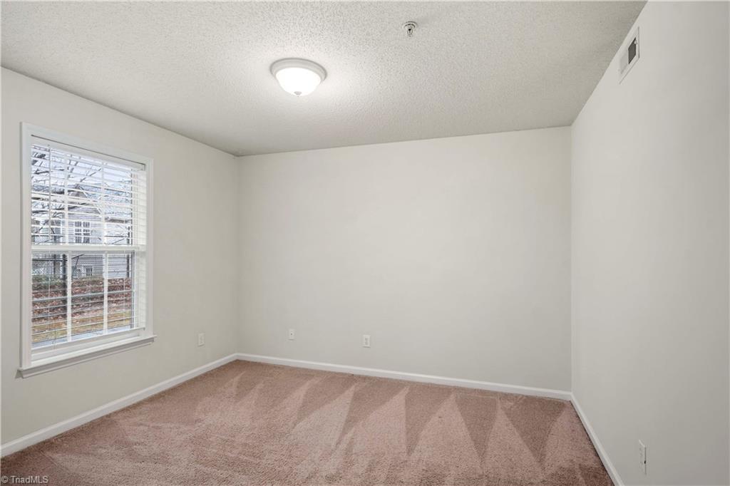 612 Timberline Ridge Lane Winston-Salem, NC 27106 - Photo 16 of 35 Gallery Image 16